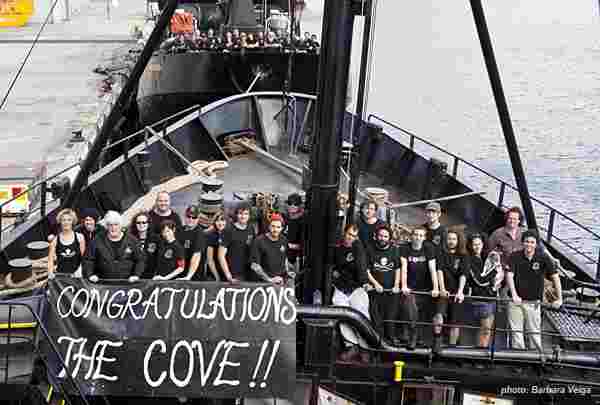 editorial1003101congratulationstothecove.jpg editorial1003101congratulationstothecove.jpg