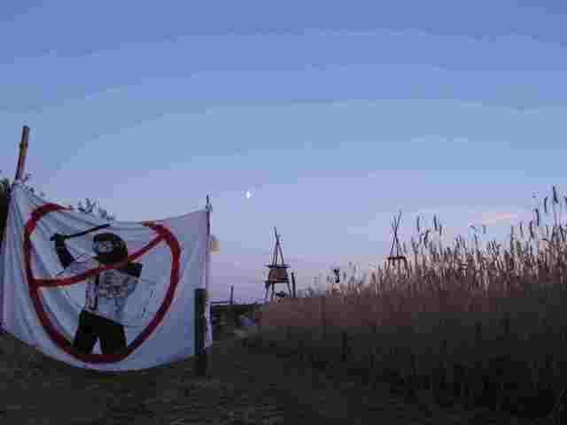 img1543.jpg img1543.jpg