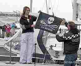 news10080611worldsyoungestsailorsetssailundertheseashepherdflag.jpg