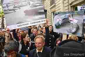 news10093013ademonstrationagainsttherotindenmark.jpg